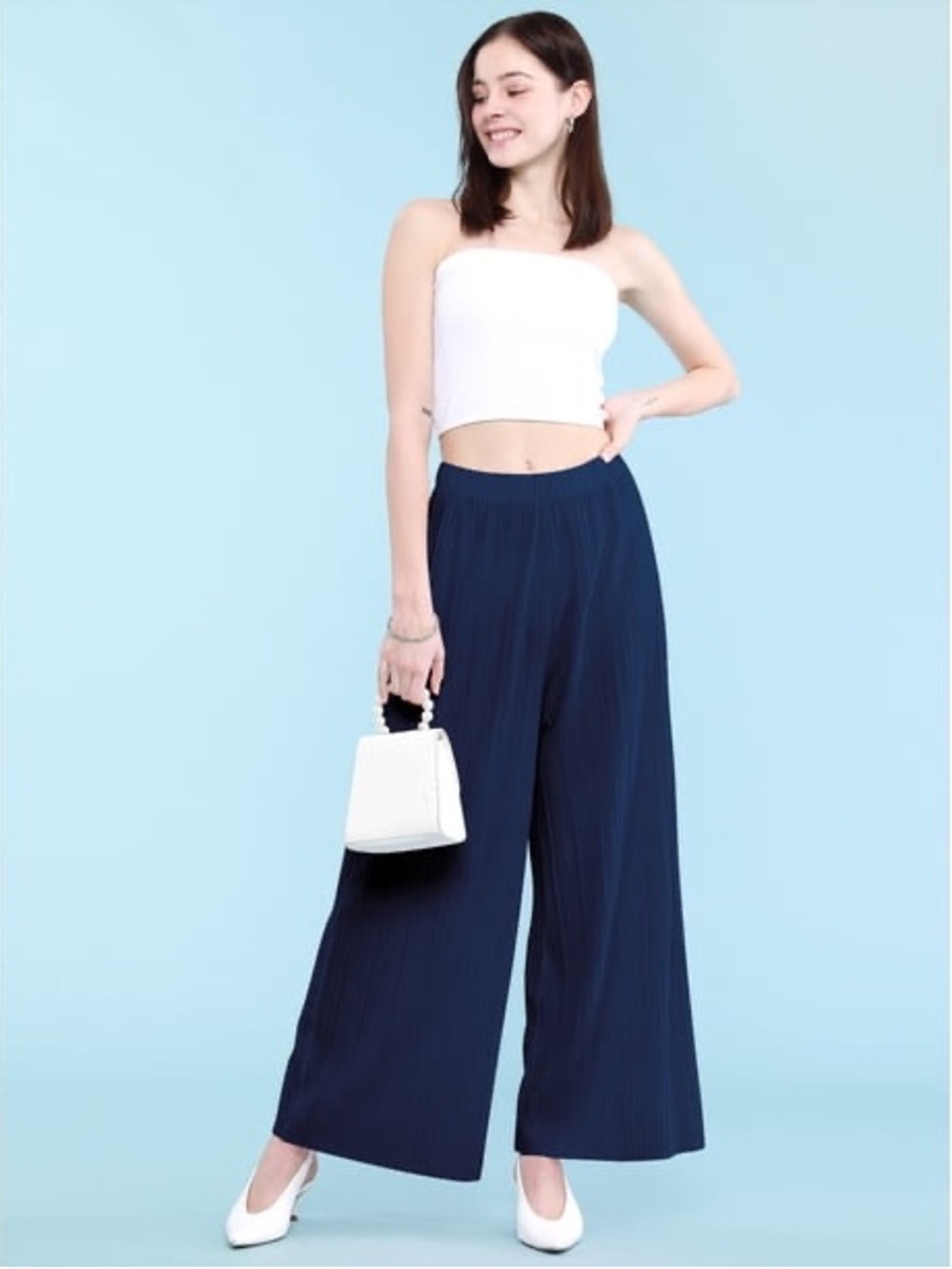 MADE BY JOHNNY Navy Flowy Pleated Pants - S/M